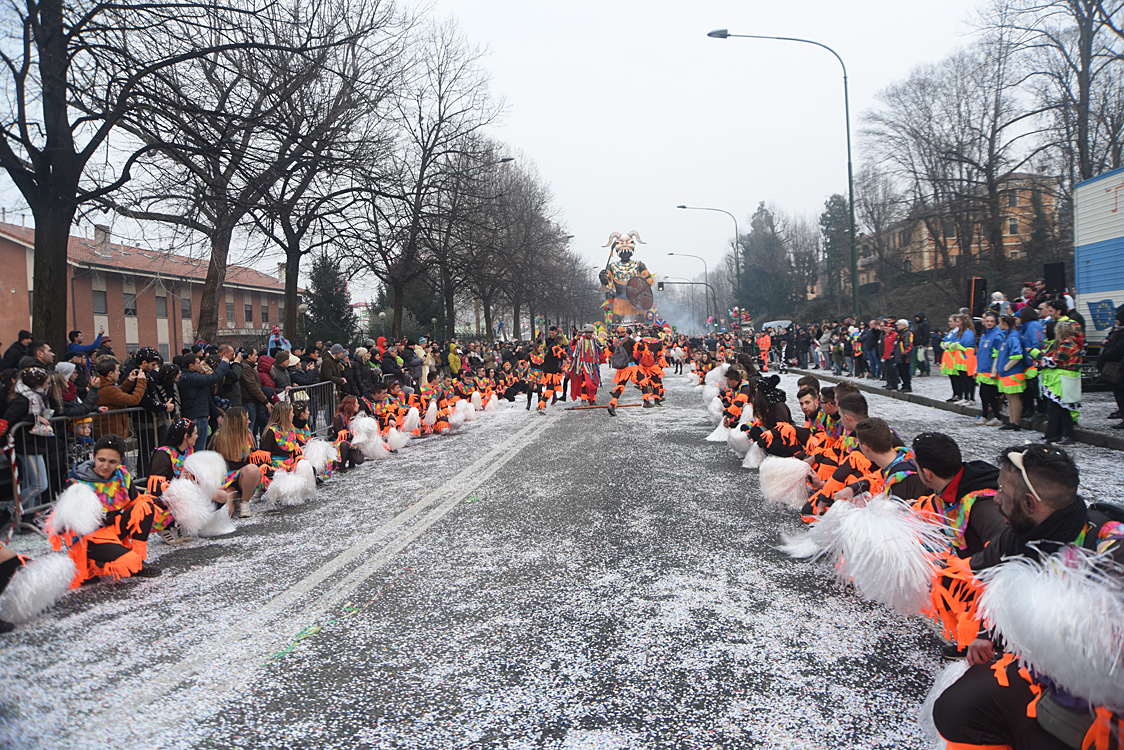 Sfilata carri Carnevale di Torino_397.jpg